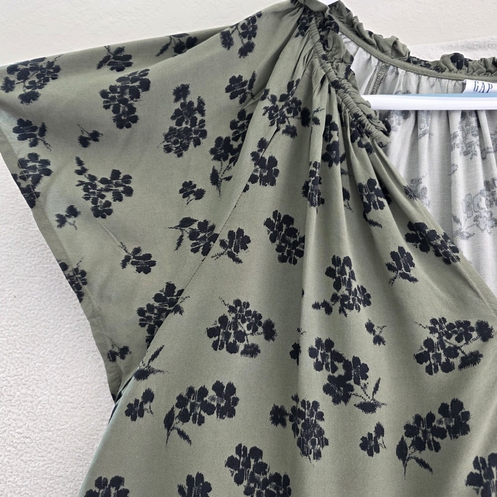 GAP Women XL Green Floral Blouse V Neck Short Sleeve Flowy Casual - Picture 10 of 15